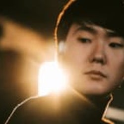 チョ・ソンジン、新アルバム4月発売&シューベルトの《さすらい人幻想曲》から第2楽章が先行配信開始