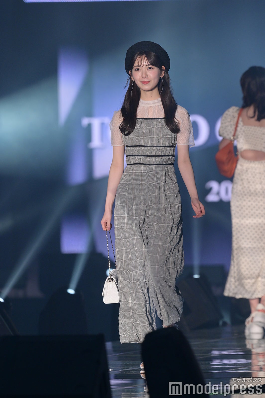 （C）モデルプレス