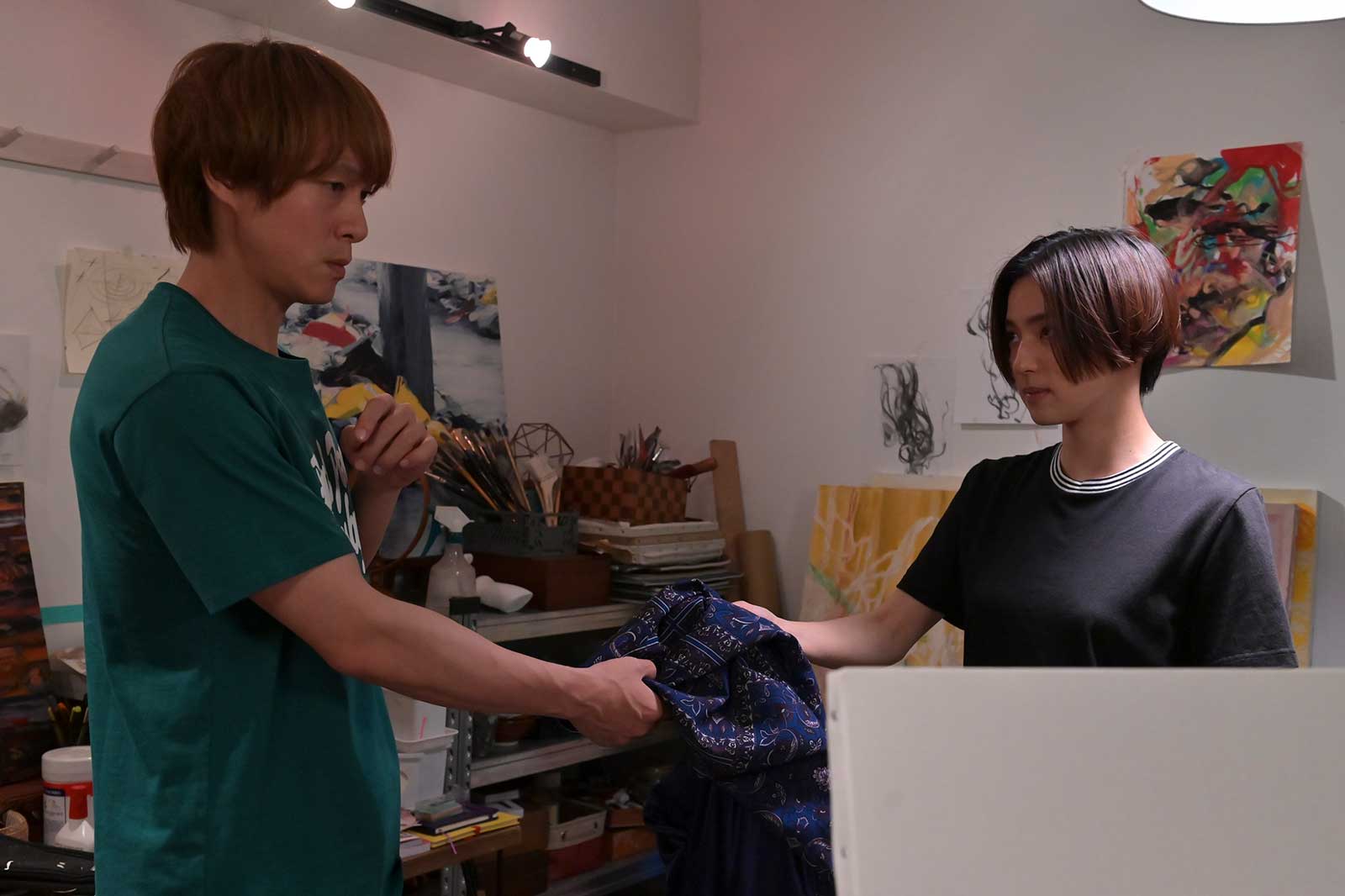 丸山隆平、中村アン 「着飾る恋には理由があって」より（C）TBS