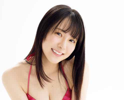 「ミスFLASH2023」ファイナリスト、色鮮やかなビキニ姿披露