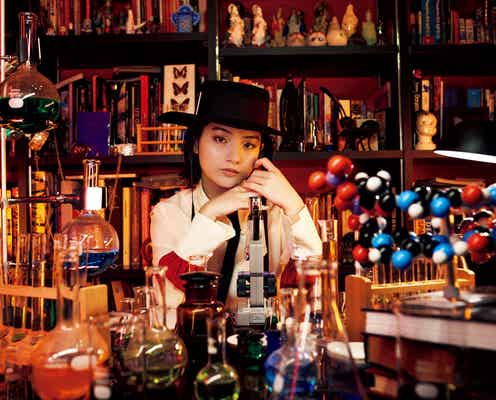 蒔田彩珠、蜷川実花からラブコールで実現 ドラマティックな“蜷川カラー”に染まる