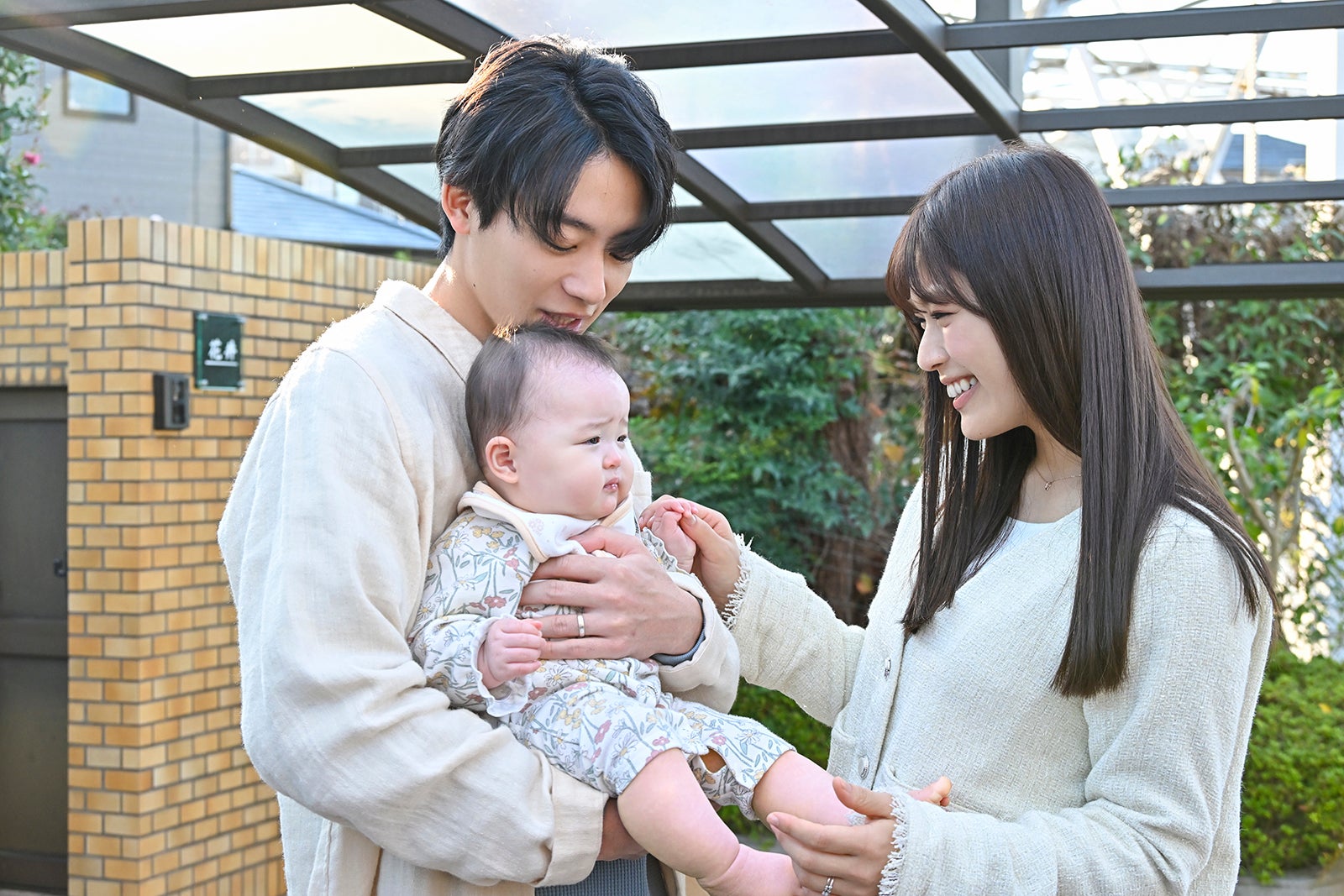 井上祐貴、渋谷凪咲「地獄の果てまで連れていく」第6話（C）「地獄の果てまで連れていく」製作委員会