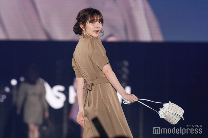 鈴木愛理(C)モデルプレス