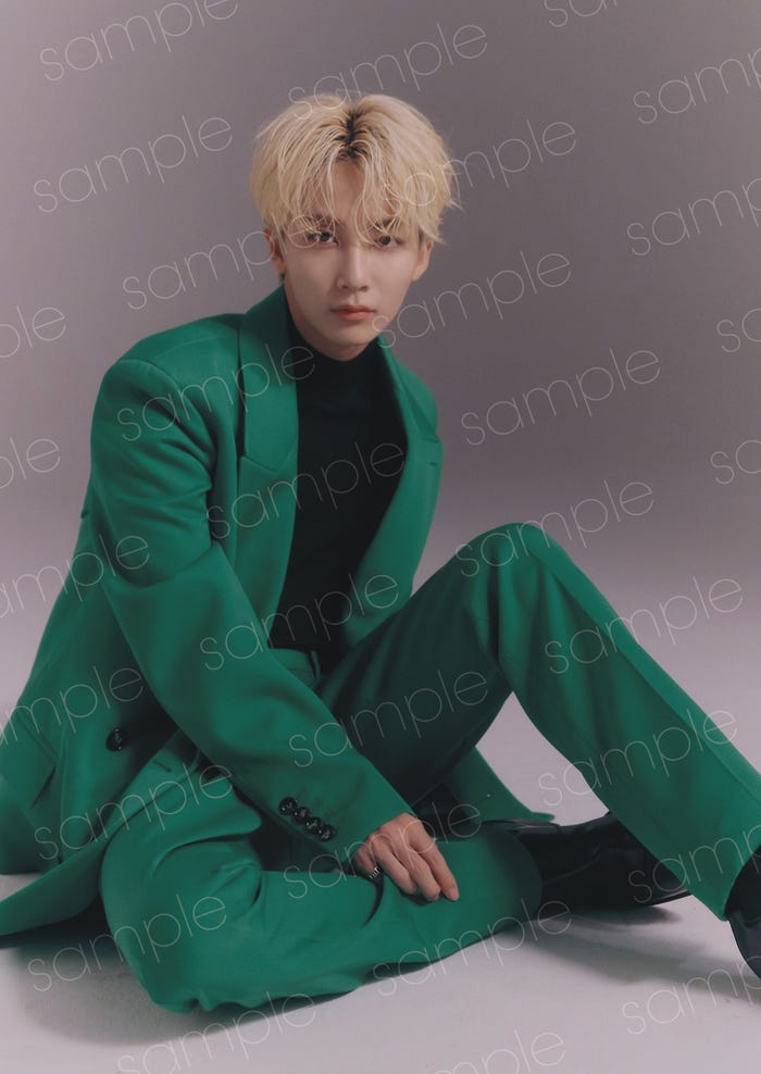 ジョンハン特典ポストカード (C)GENTOSHA INC.