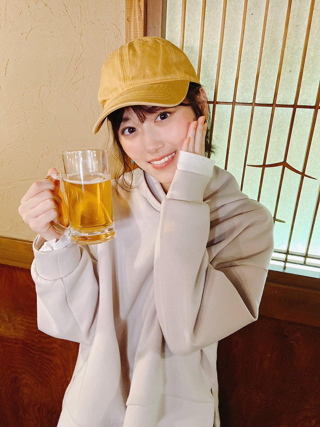 女子大生・さくらを演じた山下美月（提供画像）