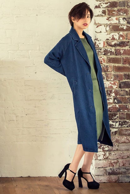 Tストラップチャンキーヒールパンプス「Re:EDIT by GALSTAR」2,998円（税込）／画像提供：Re:EDIT by GALSTAR