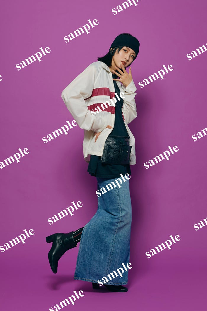 土生瑞穂/TSUTAYA限定特典ポストカード/撮影:三瓶康友