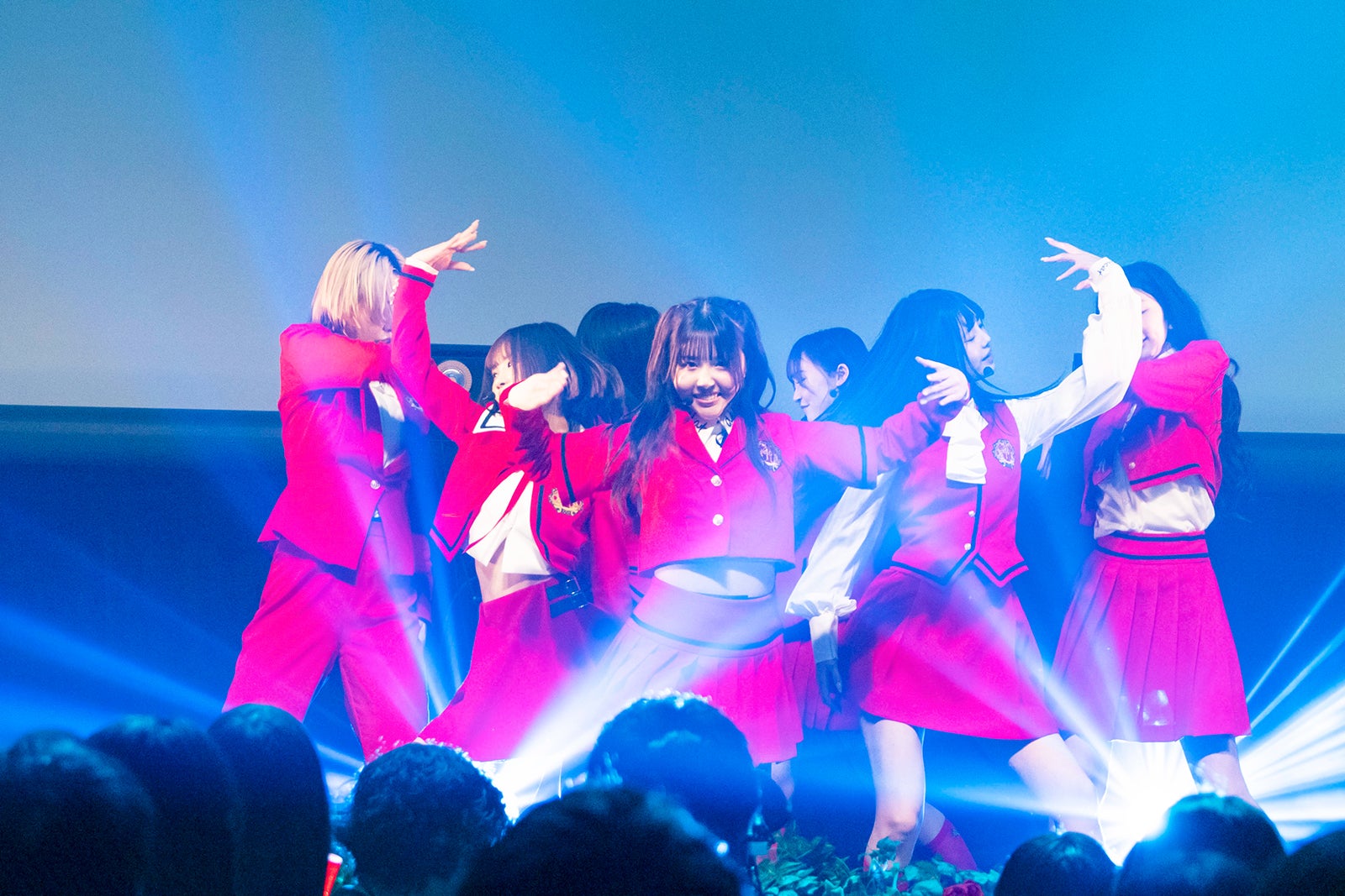 RealRomantic「Debut Showcase Event HELLO」（提供写真）