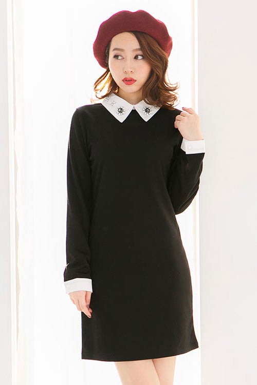 ビジュー付きシャツ襟Fakeレイヤードミニ丈ワンピース「神戸レタス」2990円（税込）／画像提供：神戸レタス