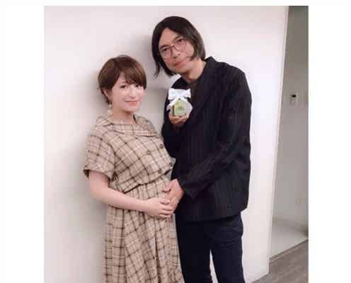 矢口真里“ふっくらお腹”姿に「すっかりママの顔」の声