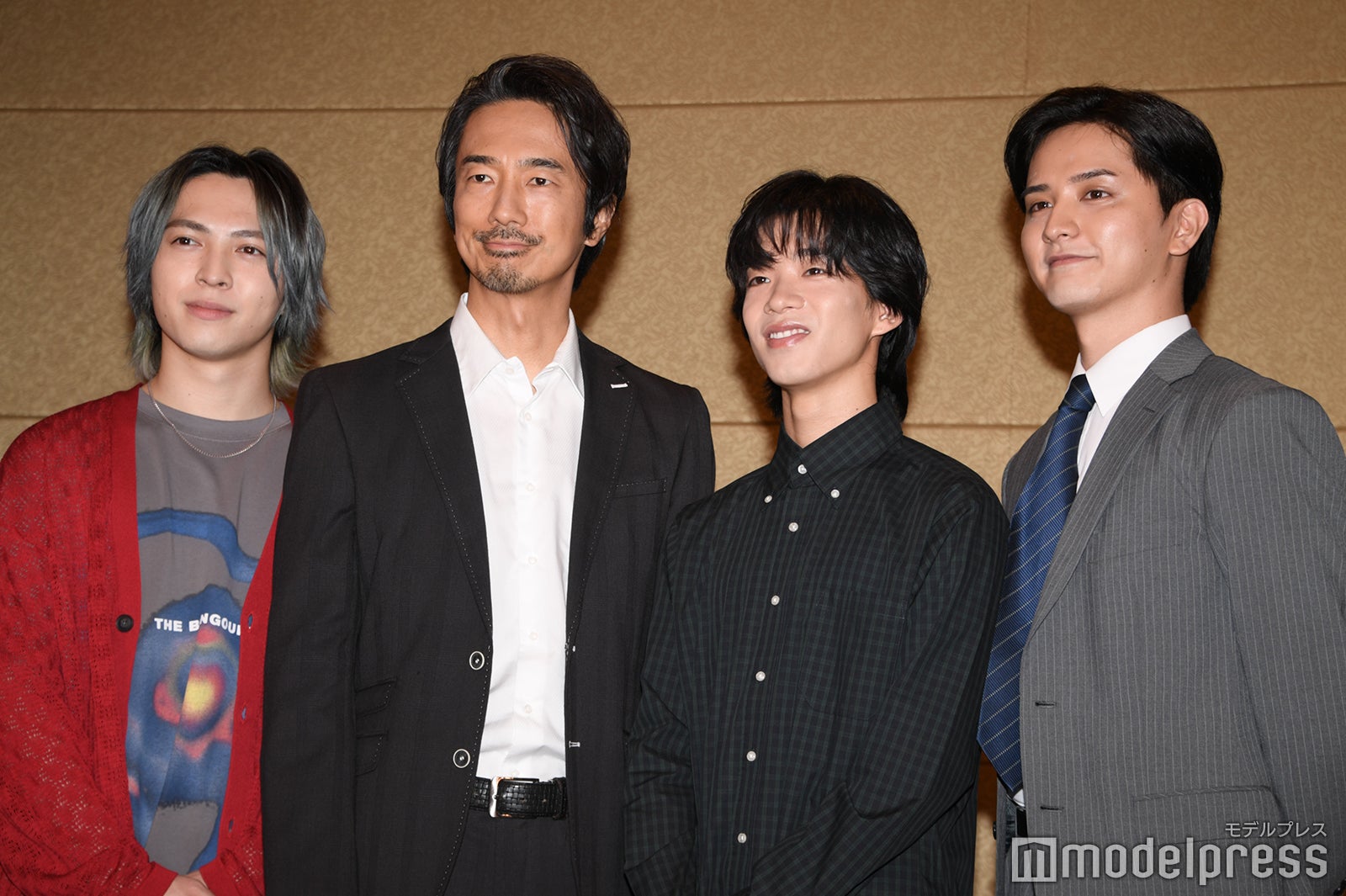 （左から）吉田仁人、眞島秀和、森愁斗、瀬戸利樹（C）モデルプレス