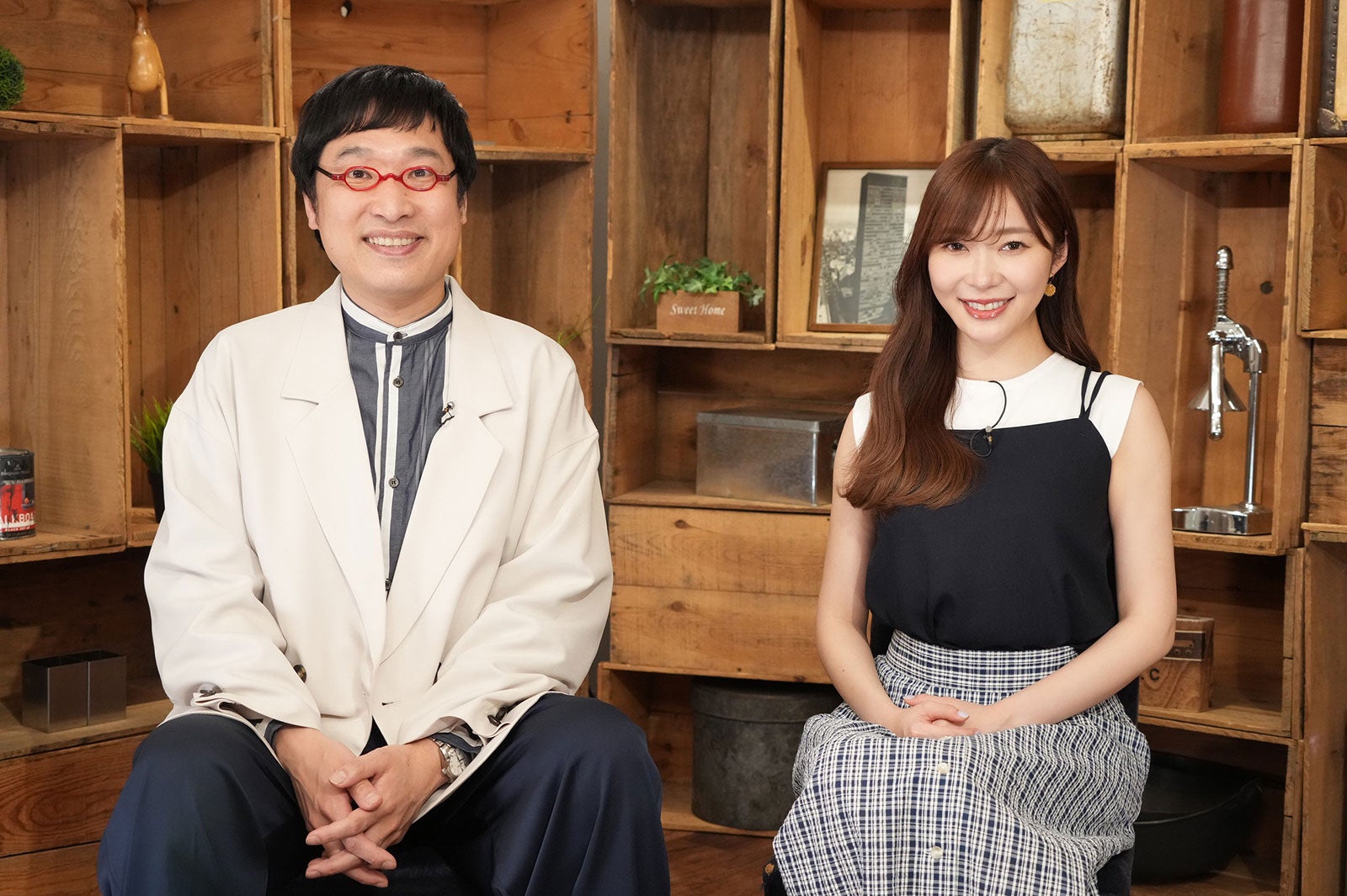山里亮太、指原莉乃（C）フジテレビ