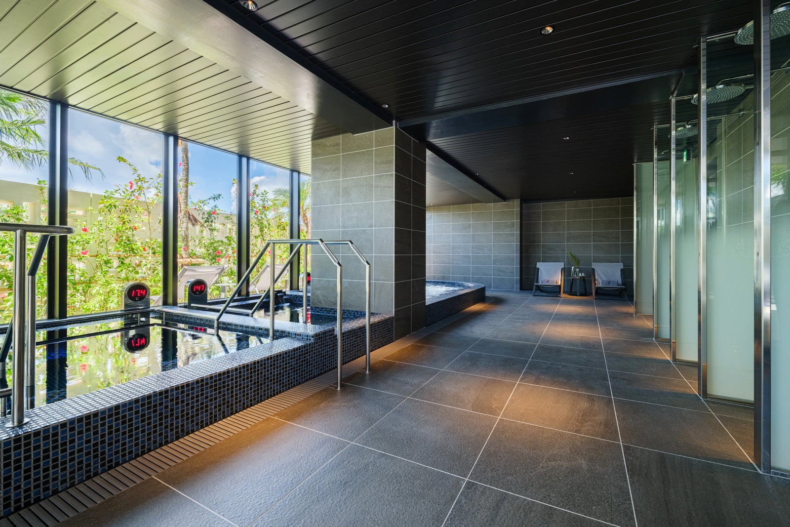 水風呂／seven x seven 石垣／提供画像