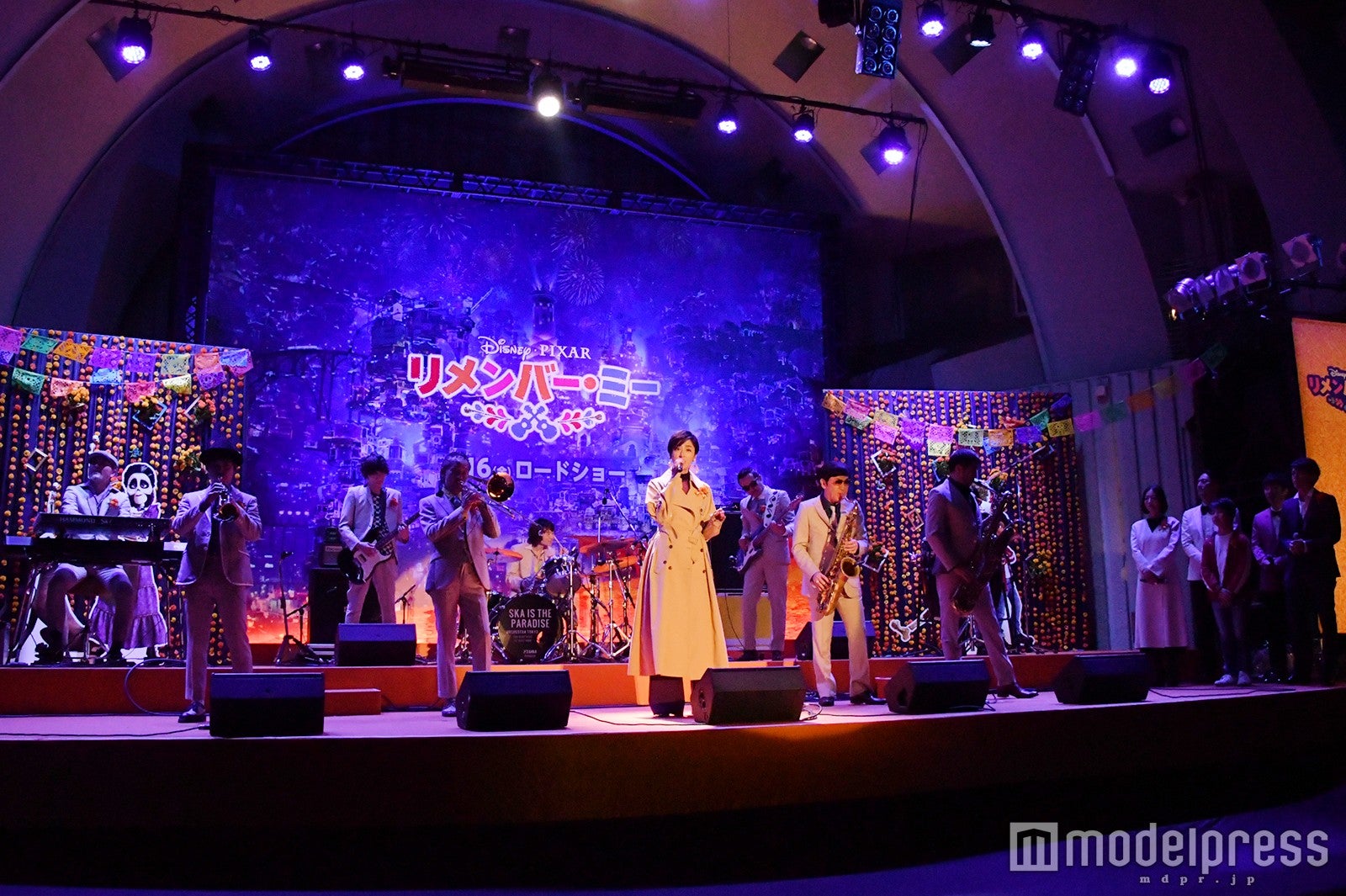 シシド・カフカ＆東京スカパラダイスオーケストラ （C）モデルプレス