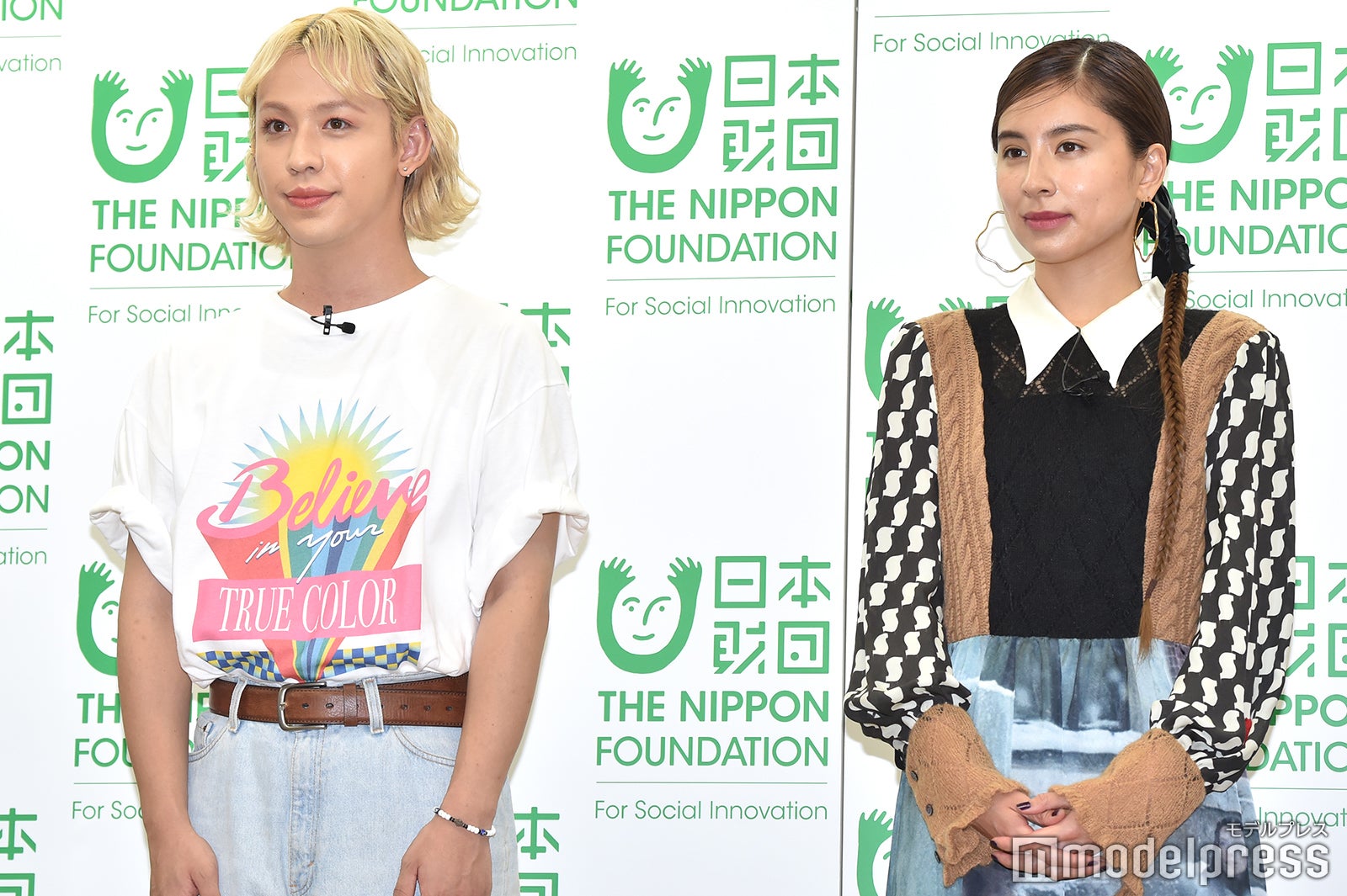 （左から）りゅうちぇる、ラブリ（C）モデルプレス