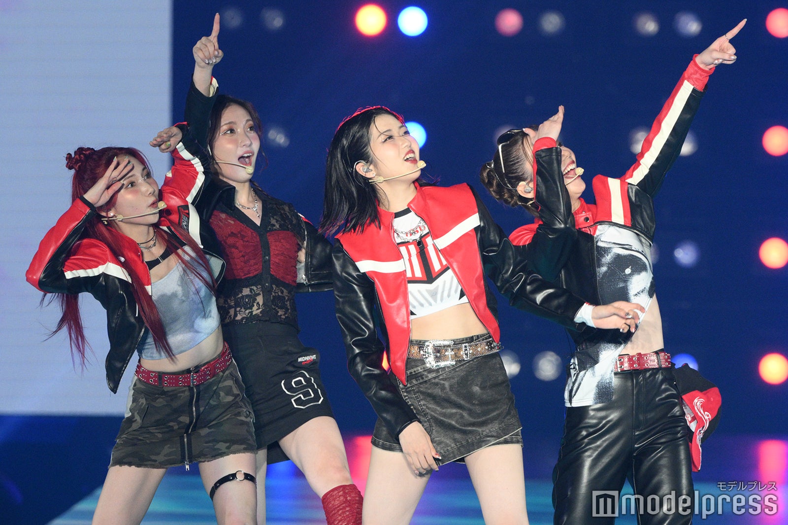 IS:SUE（C）モデルプレス