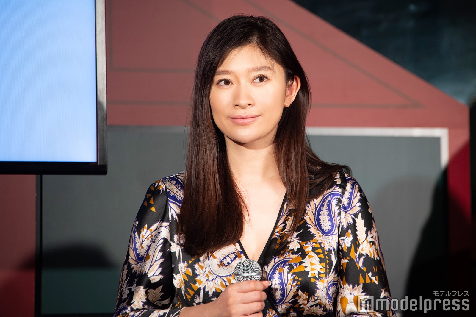 篠原涼子（C）モデルプレス