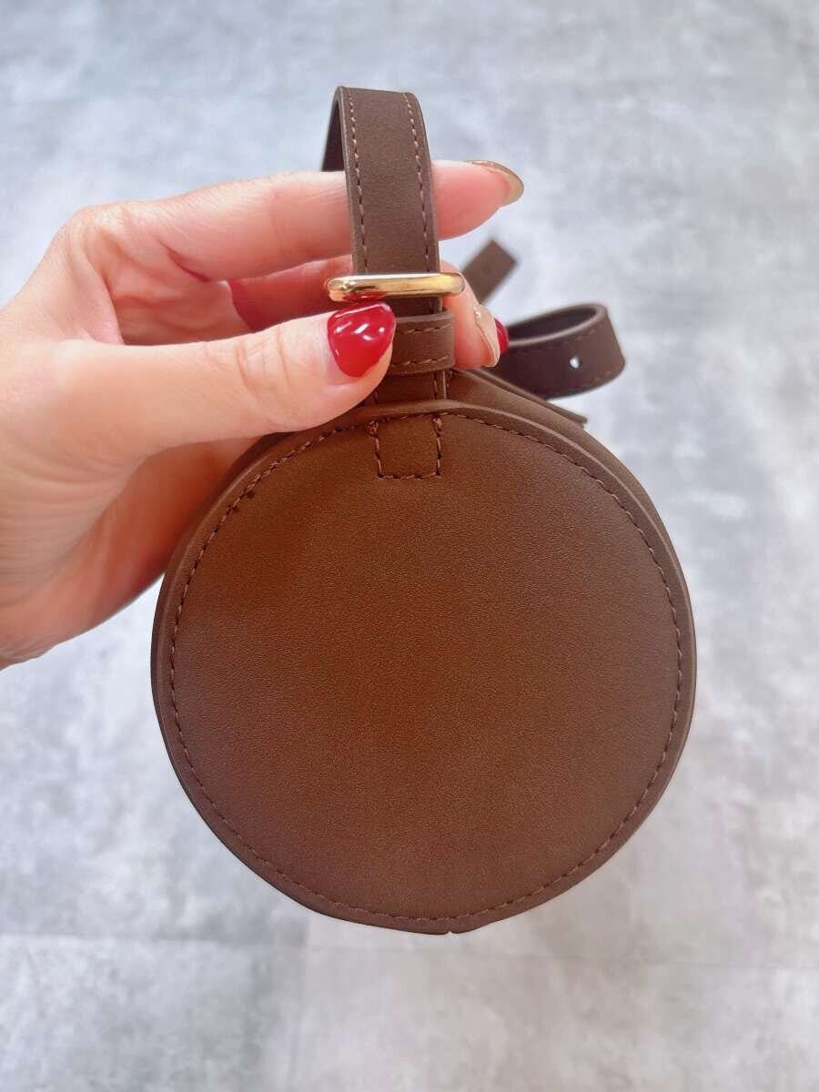 GUシリンダーバッグ　金具部分