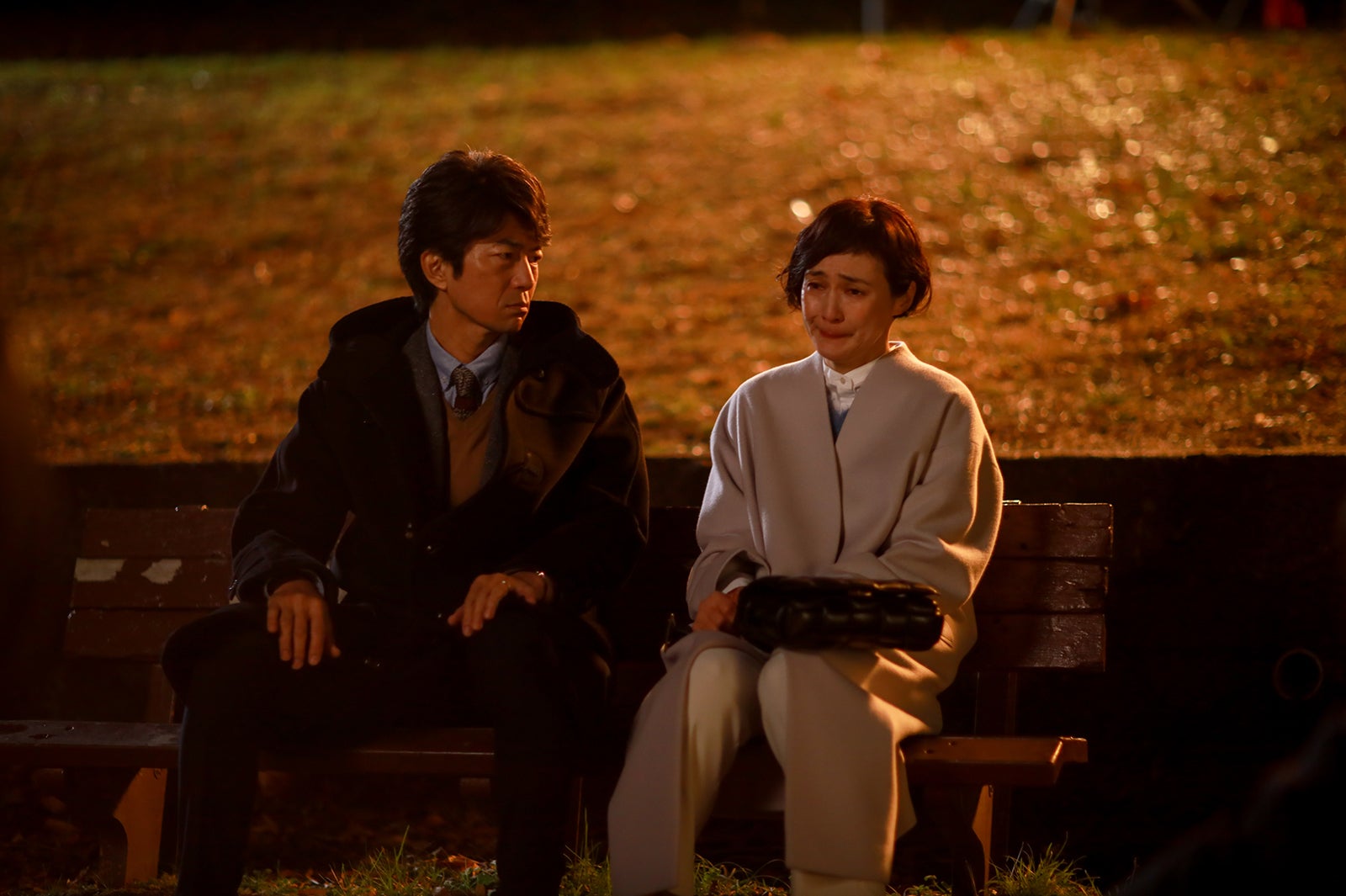 仲村トオル、安田成美「優しい音楽～ティアーズ・イン・ヘヴン 天国のきみへ」（C）テレビ東京