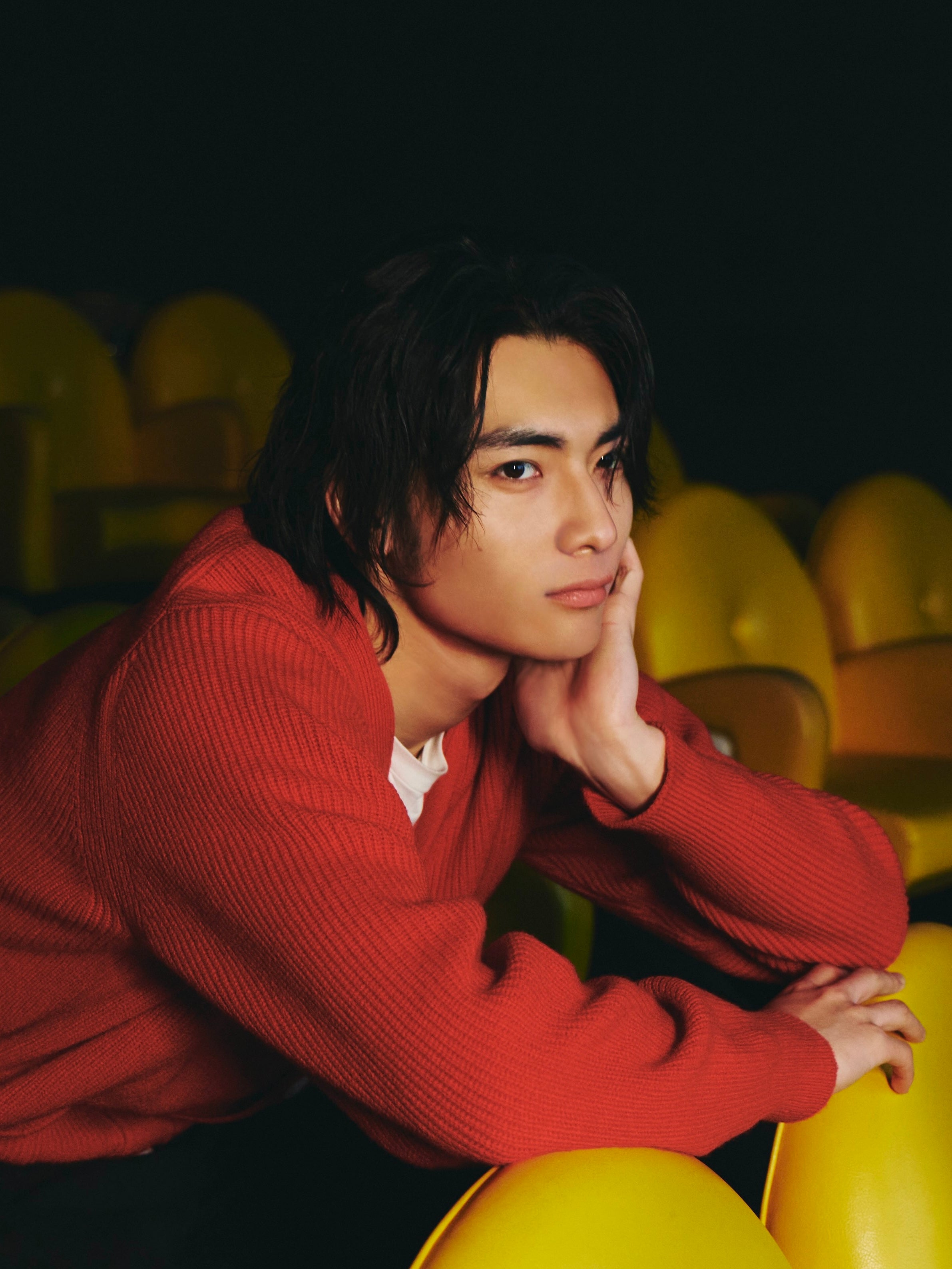 【武藤潤写真集「燕⾶」】楽天ブックス購入特典インスタントフォト風写真カット（C）SDP