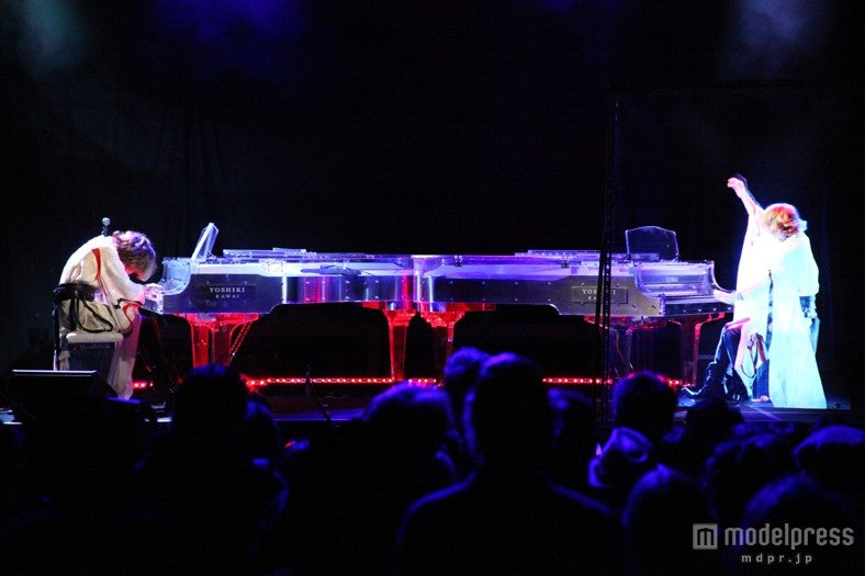 YOSHIKIとバーチャルYOSHIKI