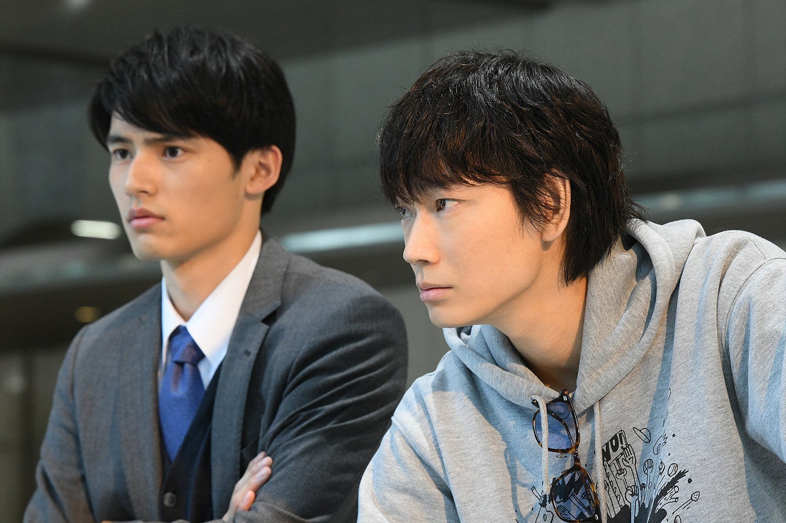 岡田健史、綾野剛／「MIU404」第6話より（C）TBS