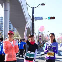 スタート前の道端ジェシカ、安田美沙子、長谷川理恵