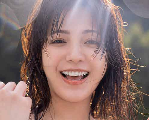 南里美希、水着&ランジェリーで大人の表情見せる 珠玉のカット公開