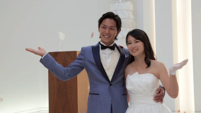 友永真也、岩間恵「バチェラー・ジャパン」シーズン3(C)2019 Warner Bros. International Television Production Limited. All rights reserved.