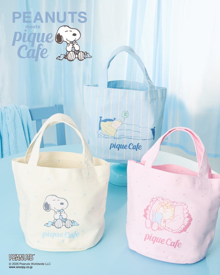 【PEANUTS】カフェトートバッグ(オフホワイト/ブルー/ピンク) 全3種 ¥4,290(C)2026 Peanuts Worldwide LLC