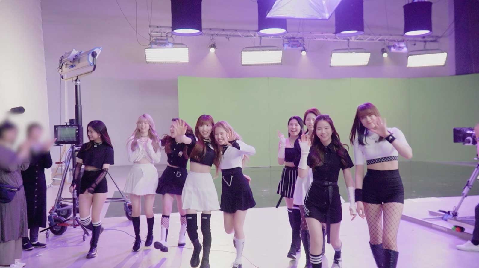 NiziU（提供写真）