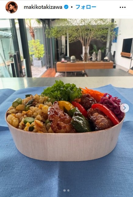 滝沢眞規子Instagramより