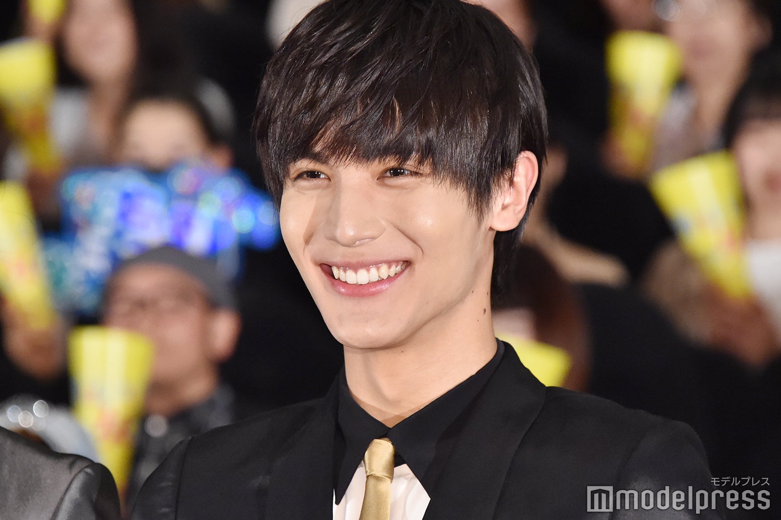 中川大志ヘア変遷 センターパートにマッシュ 変幻自在な爽やかスタイル モデルプレス