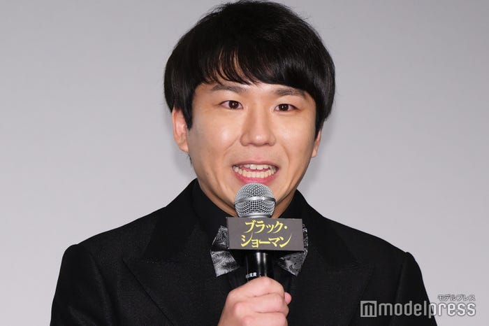 秋山寛貴(C)モデルプレス