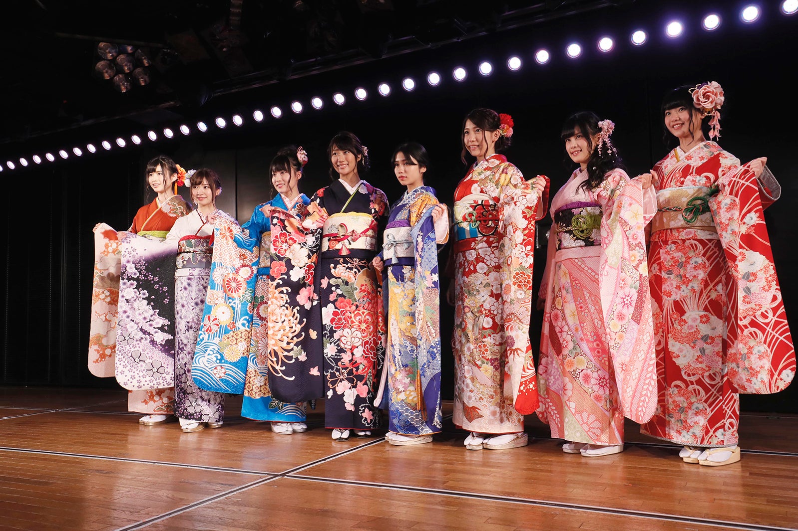 AKB48グループ成人式記念撮影会 （C）AKS