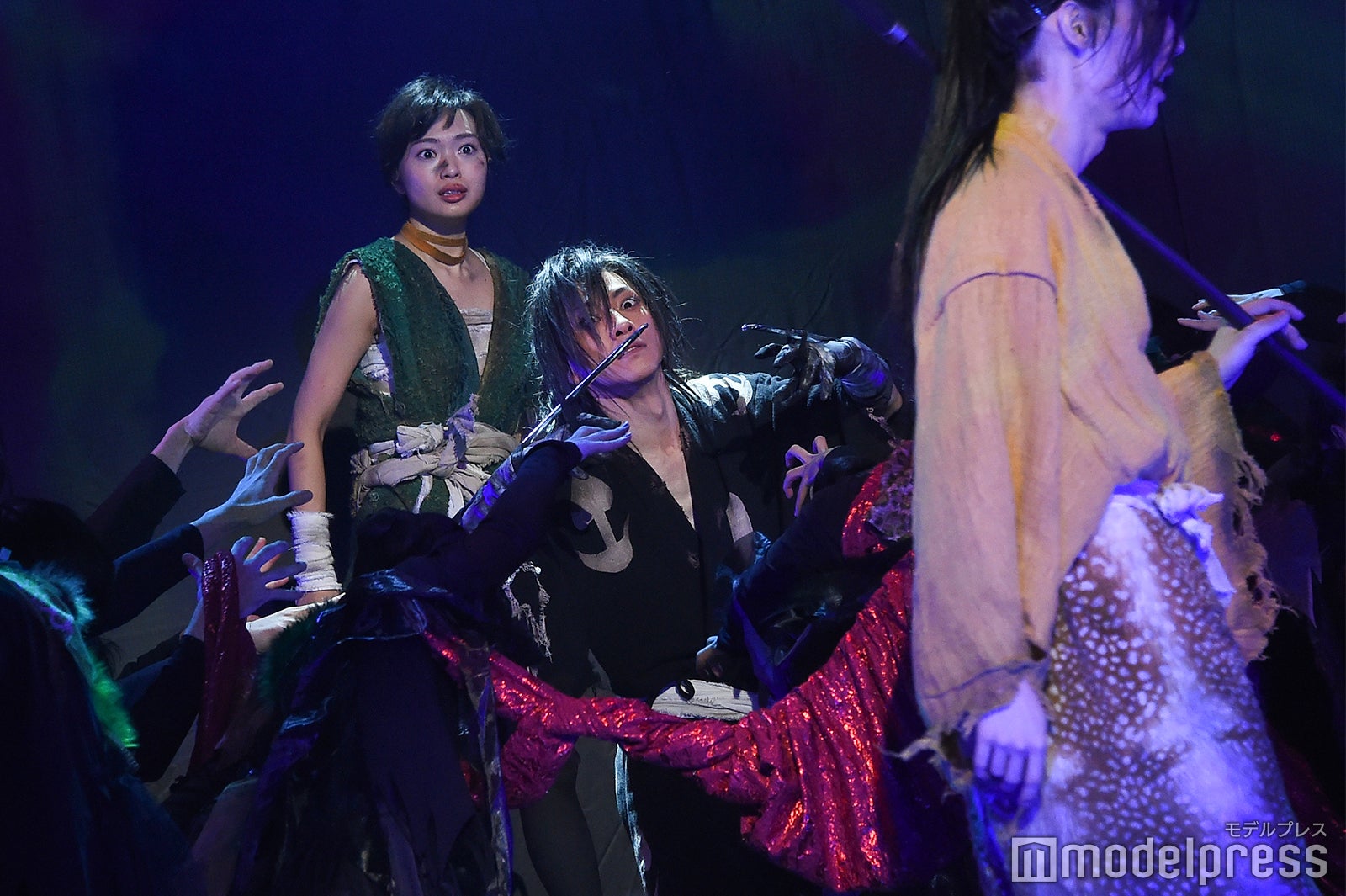 北原里英、鈴木拡樹、健人／舞台「どろろ」 東京公演ゲネプロの様子