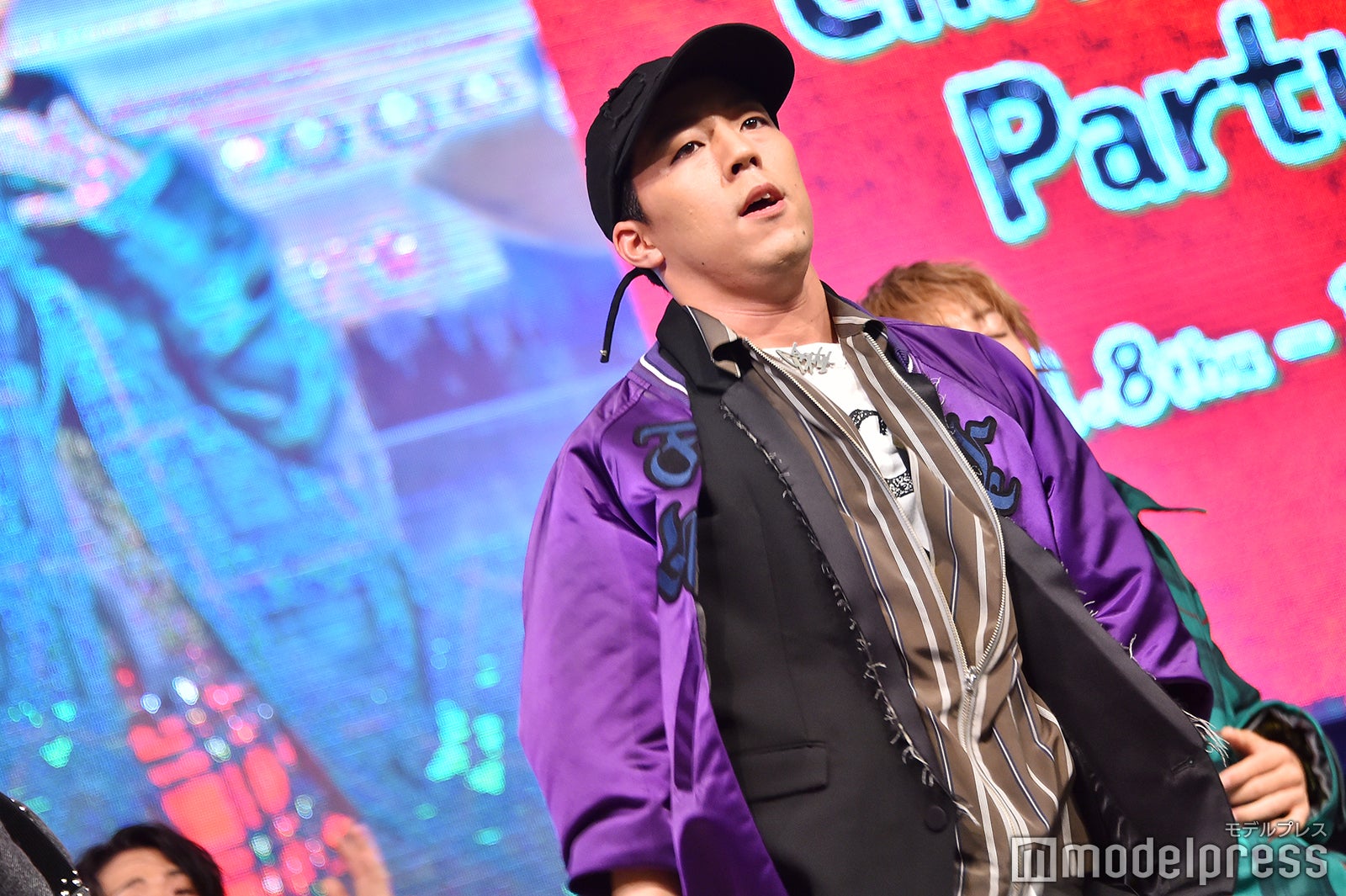 世界 （C）モデルプレス