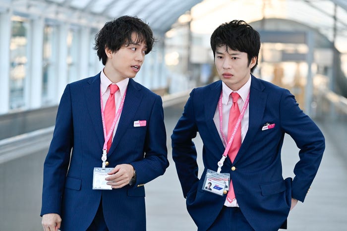 山崎育三郎、田中圭(C)テレビ朝日