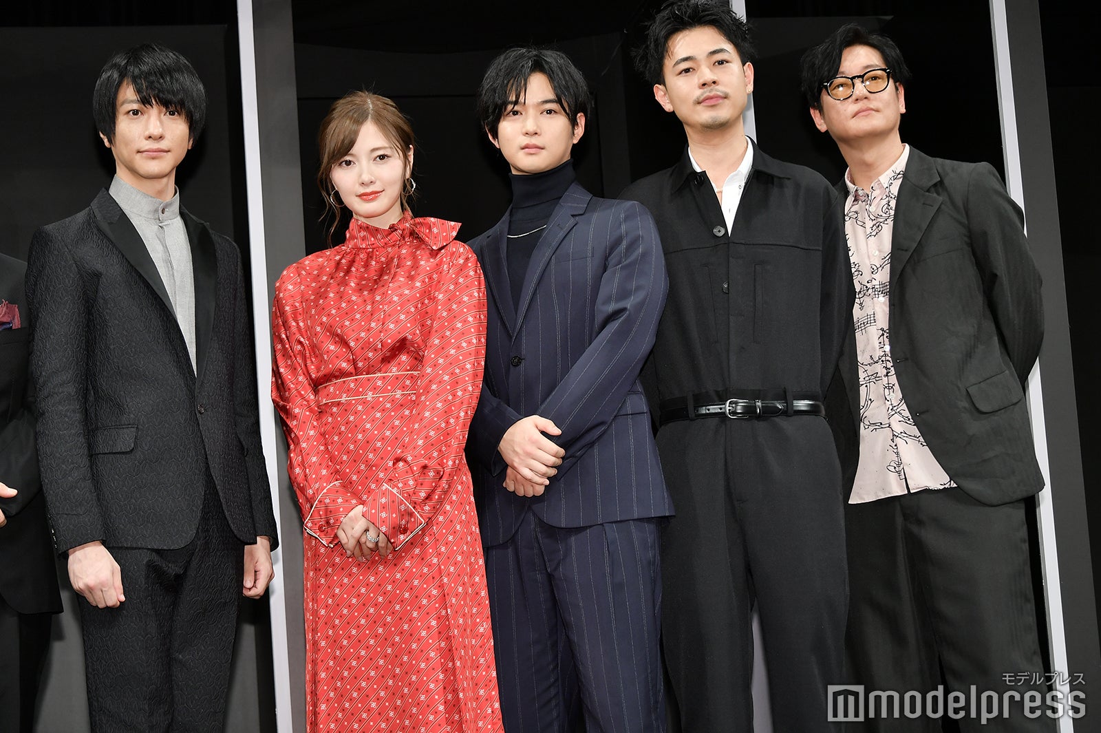 鈴木拡樹、白石麻衣、千葉雄大、成田凌、井浦新 （C）モデルプレス