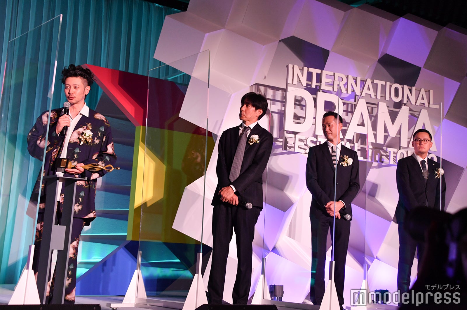 オダギリジョーと『オリバーな犬、（Gosh！！）このヤロウ』制作陣 （C）モデルプレス