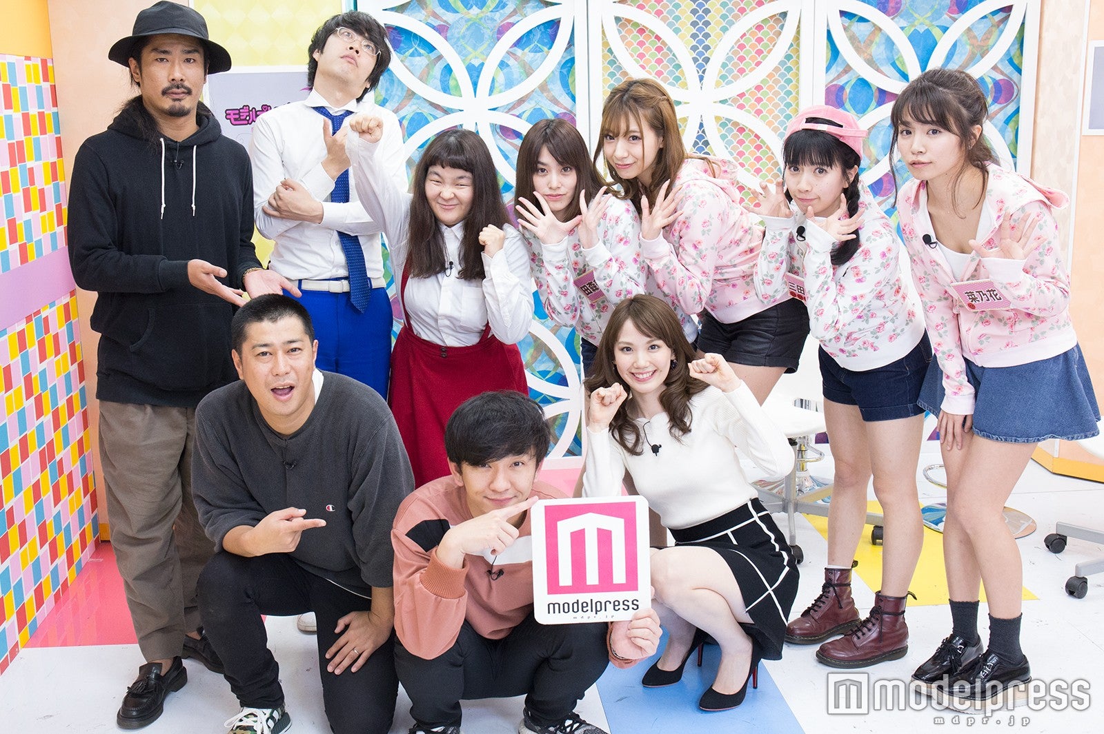 （前列左から）尾形貴弘、向井慧、妹田佳奈子（後列左から）菅良太郎、川瀬名人、はら、田森美咲、星島沙也加、三田寺理紗、菜乃花 （C）モデルプレス