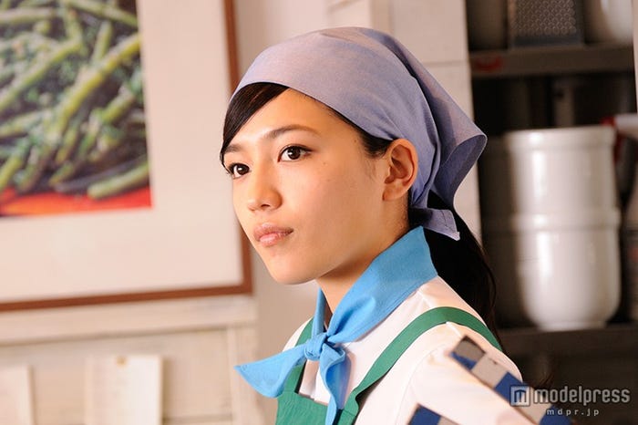 川口春奈/「デリ」篇その2メイキング