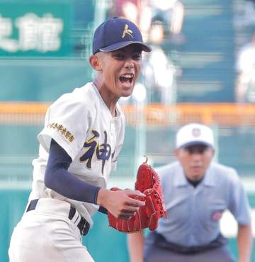 V候補の神村学園が逆転勝ちで初戦突破 エース龍頭が好救援 東筑との九州対決を制す