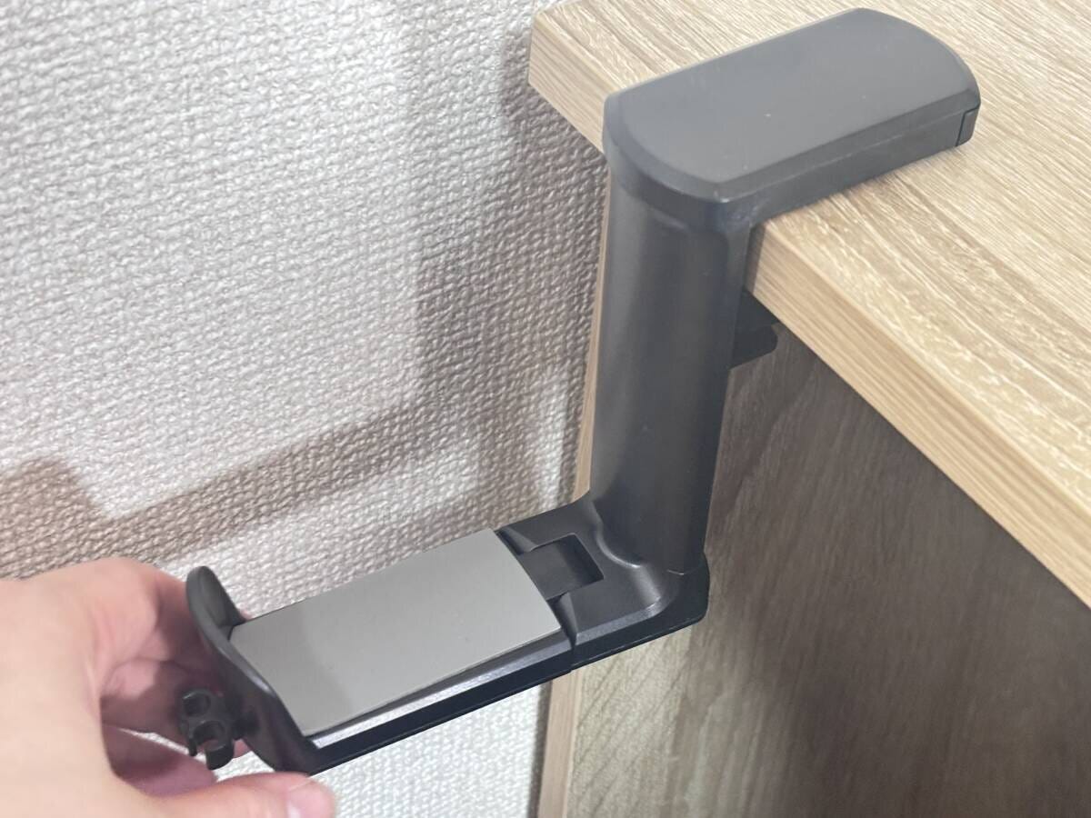 机下収納ヘッドホンホルダーブラック　360度回転