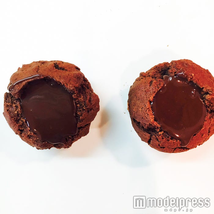 とろ~りチョコを加えて/画像提供:柏原歩