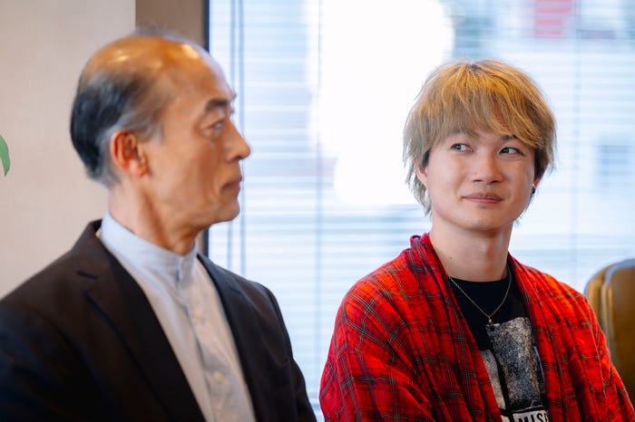 酒向芳、神木隆之介「海に眠るダイヤモンド」第8話(C)TBSスパークル/TBS