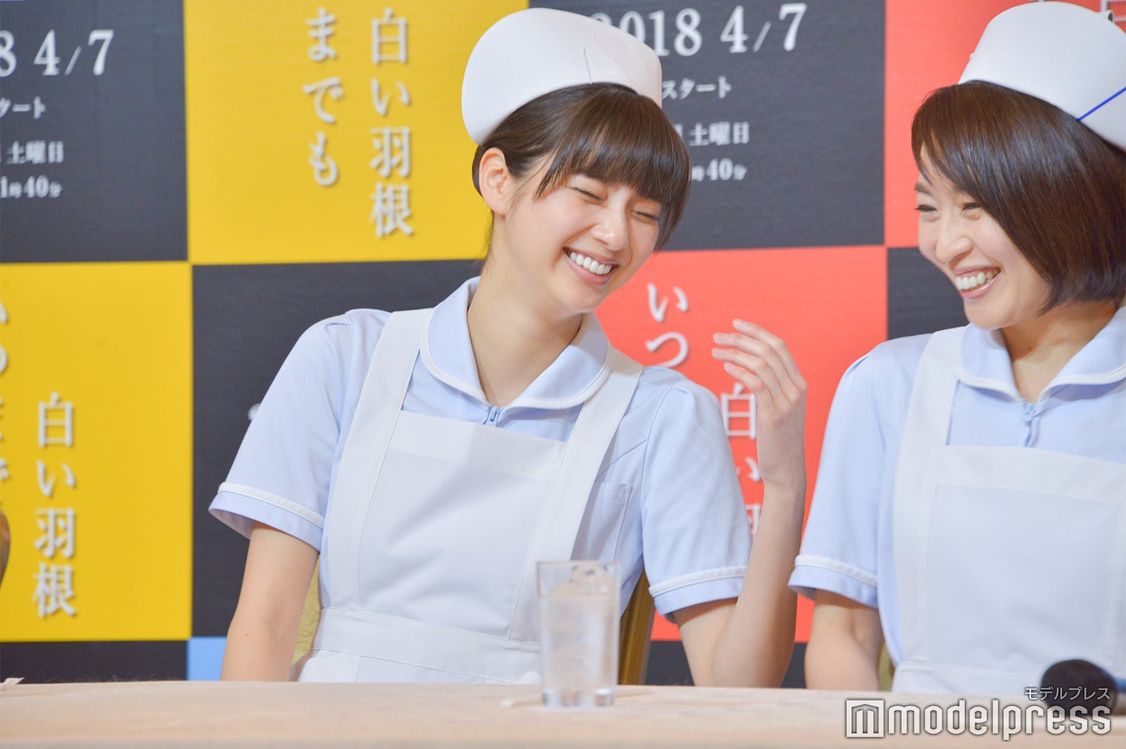 新川優愛、酒井美紀 （C）モデルプレス