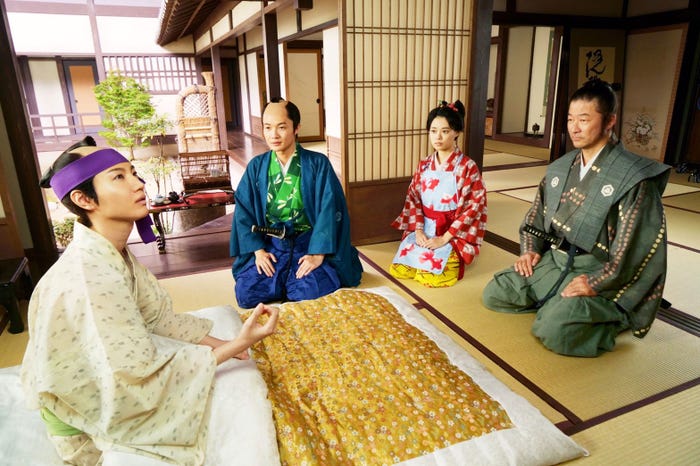 桜田通、神木隆之介、杉咲花、浅野忠信(C)2023「大名倒産」製作委員会