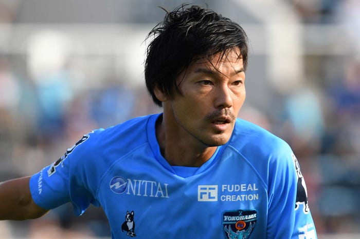サッカー松井大輔選手、現役引退を発表 インスタライブで異例の生報告 - モデルプレス