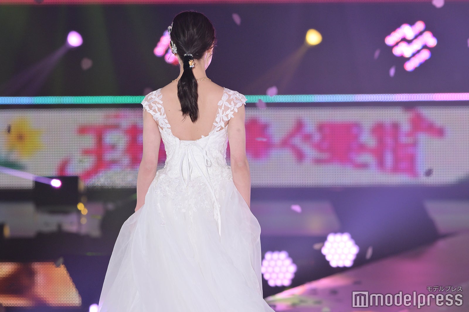 橋本環奈（C）モデルプレス